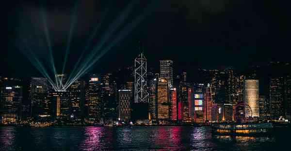 新春手抄报的内容_新春手抄报一年级